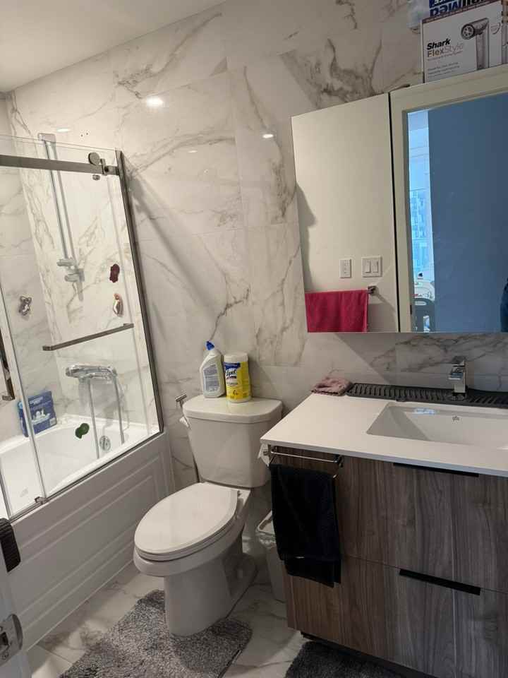 2000 Rue Sauvé O - Photo 7 of 20