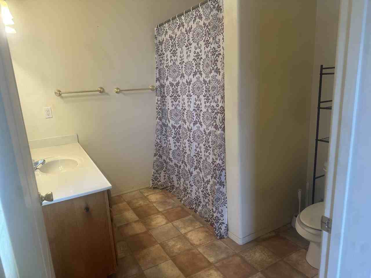 720 N 6th Dr #NA - Photo 5 of 8