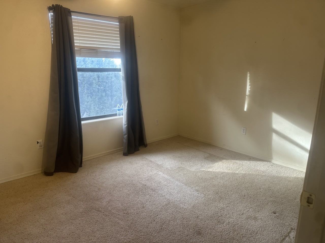 720 N 6th Dr #NA - Photo 7 of 8