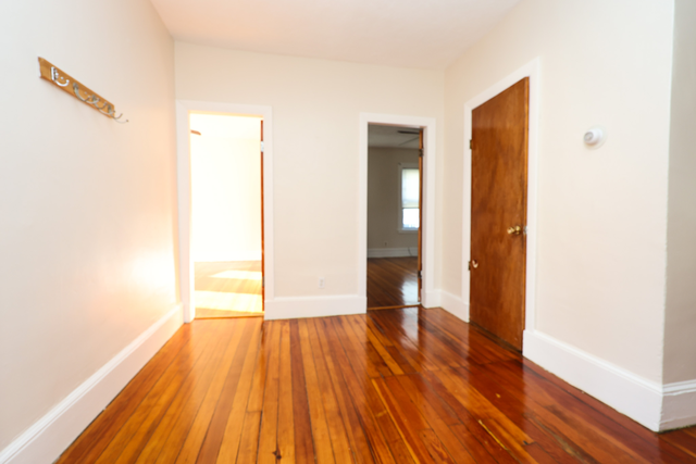 310 Talbot Ave #2 - Photo 7 of 16