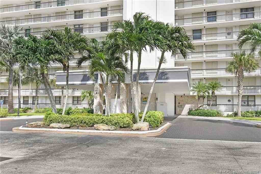 10680 S Ocean Dr #808 - Photo 3 of 50