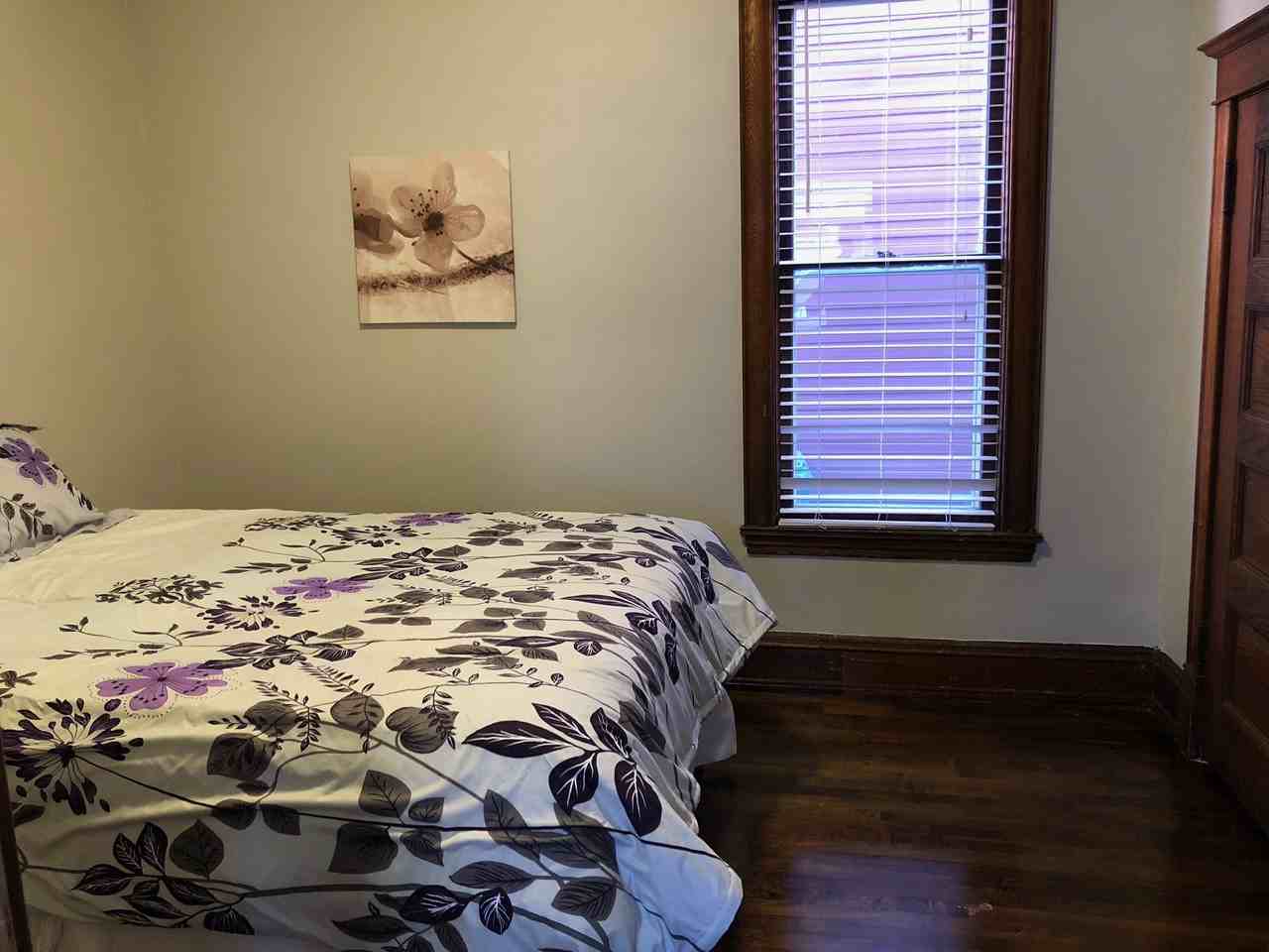 2704 Chicago Ave #1 - Photo 7 of 11