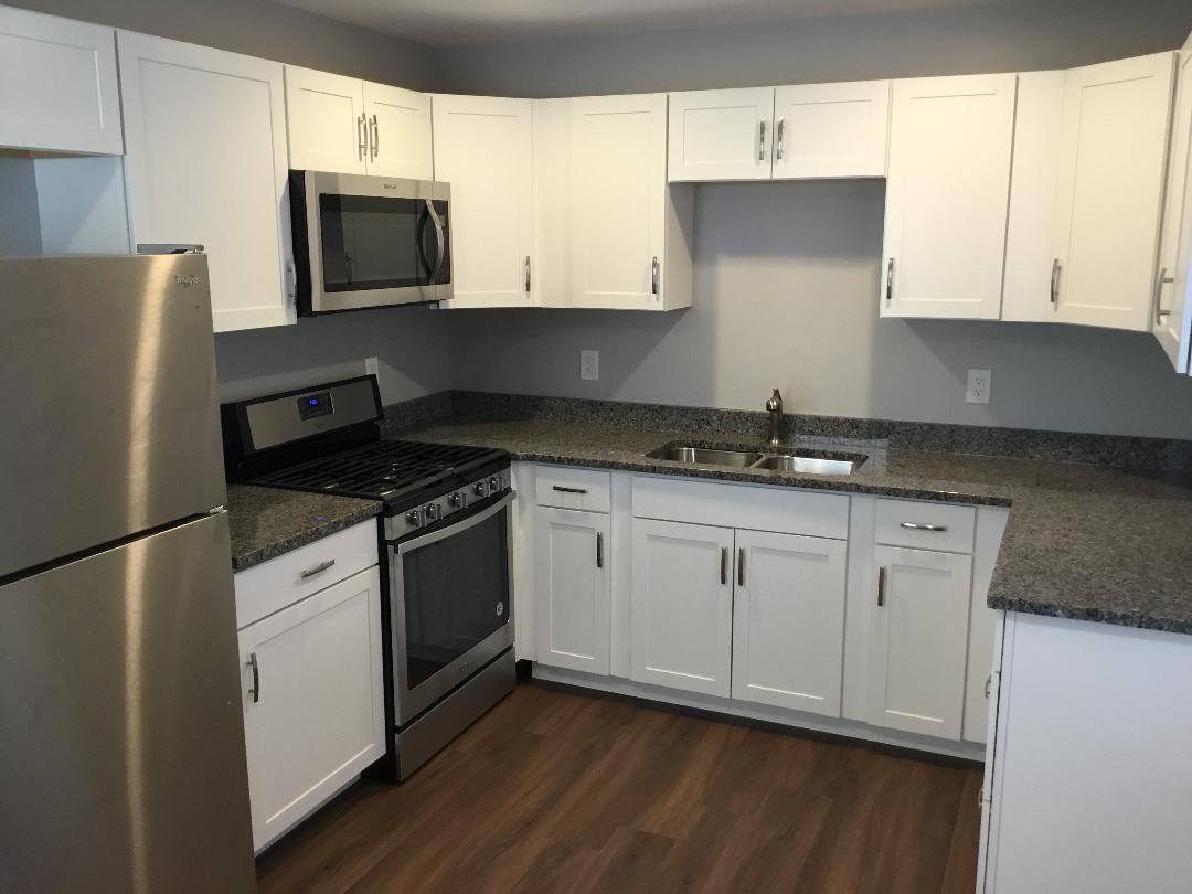 12035 12035 Mineral Ave #4 - Photo 2 of 8