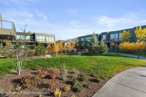 featured image of 101 Willits Lane #202