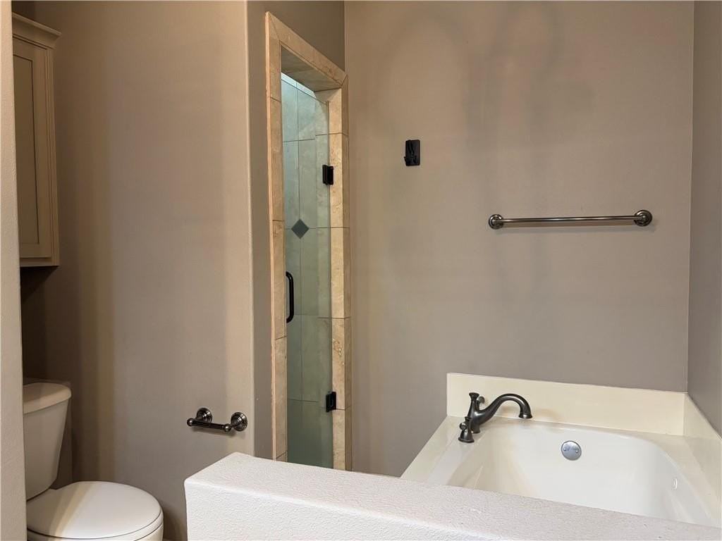 2509 S Everest Ave - Photo 6 of 11