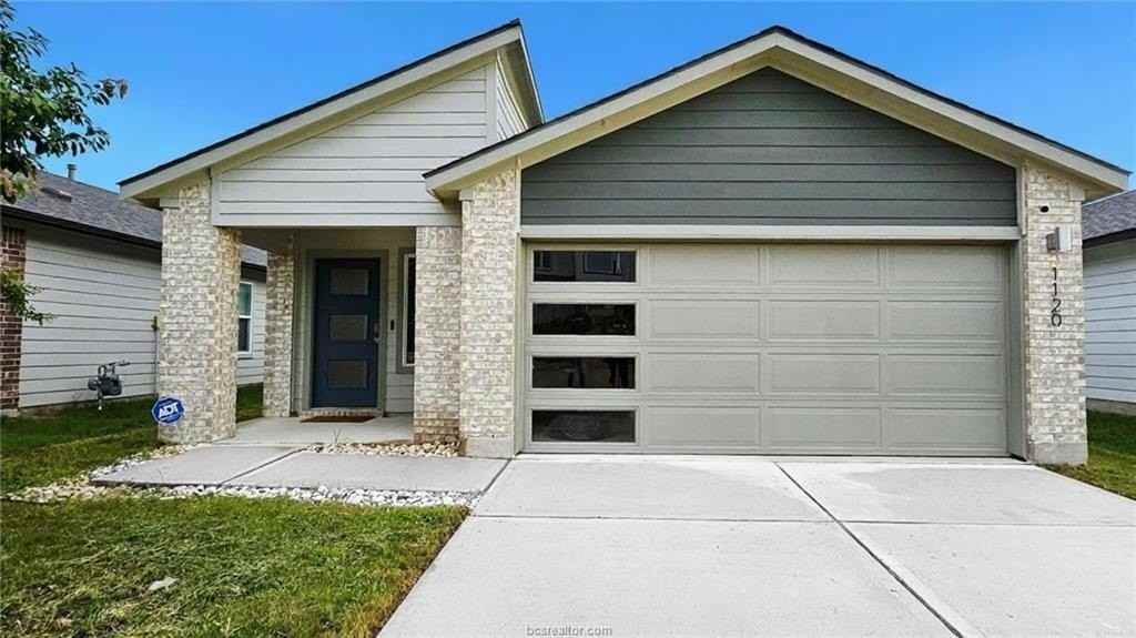 1120 Amistad Loop - Photo 2 of 21