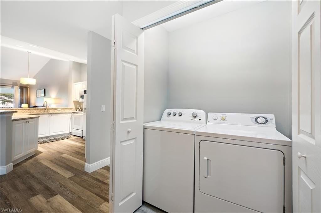 5455 Worthington Lane #202 - Photo 6 of 32