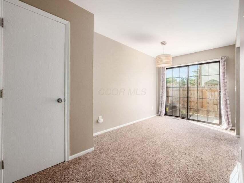 5297 Brandy Oaks Ln - Photo 6 of 21