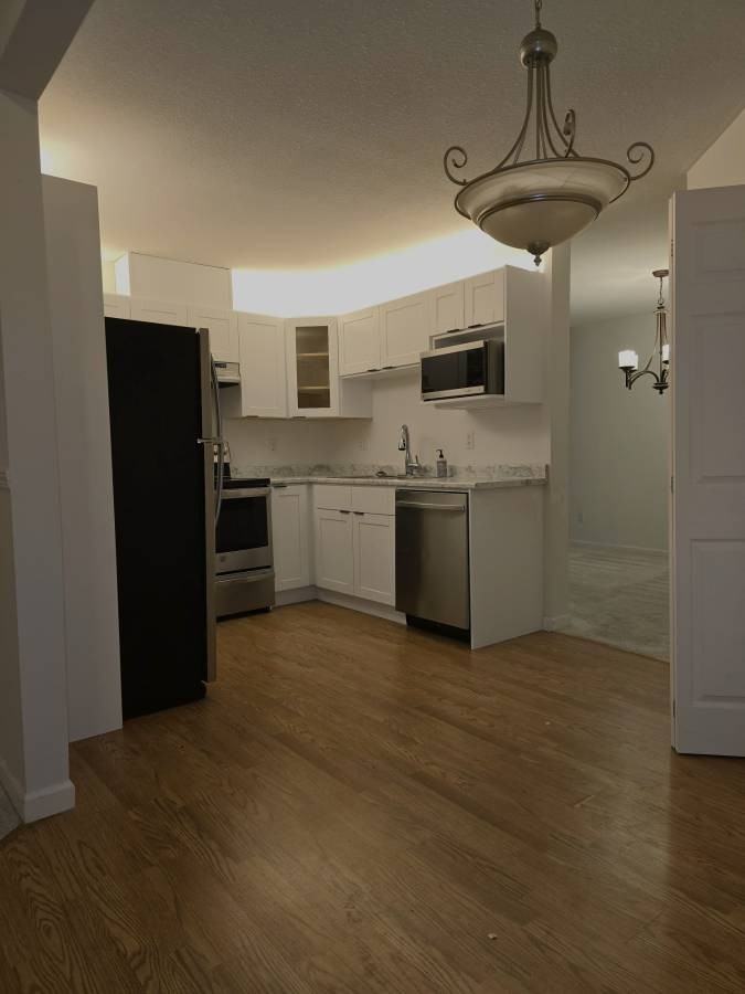 22611 116 Avenue #311 - Photo 4 of 23