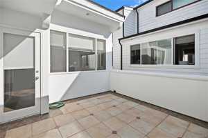 featured image of 614 Acacia Avenue #1-2