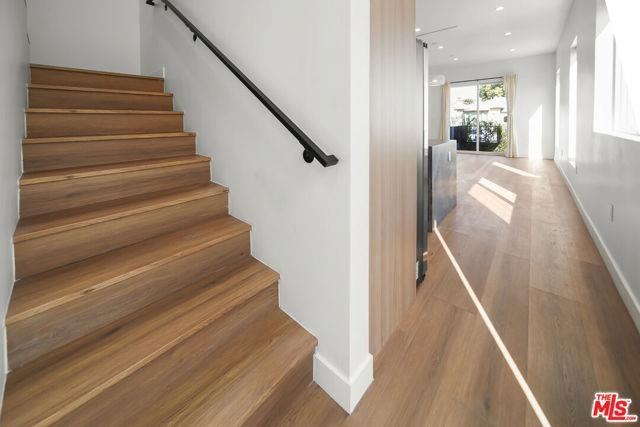 1905 S Corning St #2 - Photo 6 of 8