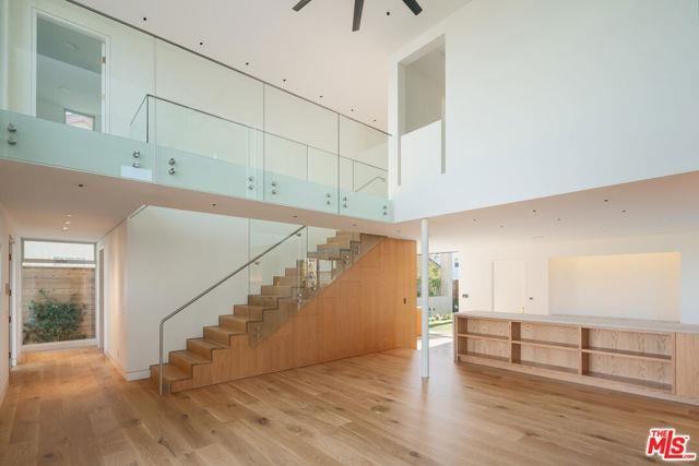 2801 Sanborn Ave - Photo 7 of 8