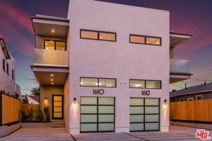 featured image of 1612 South Wooster Street #1