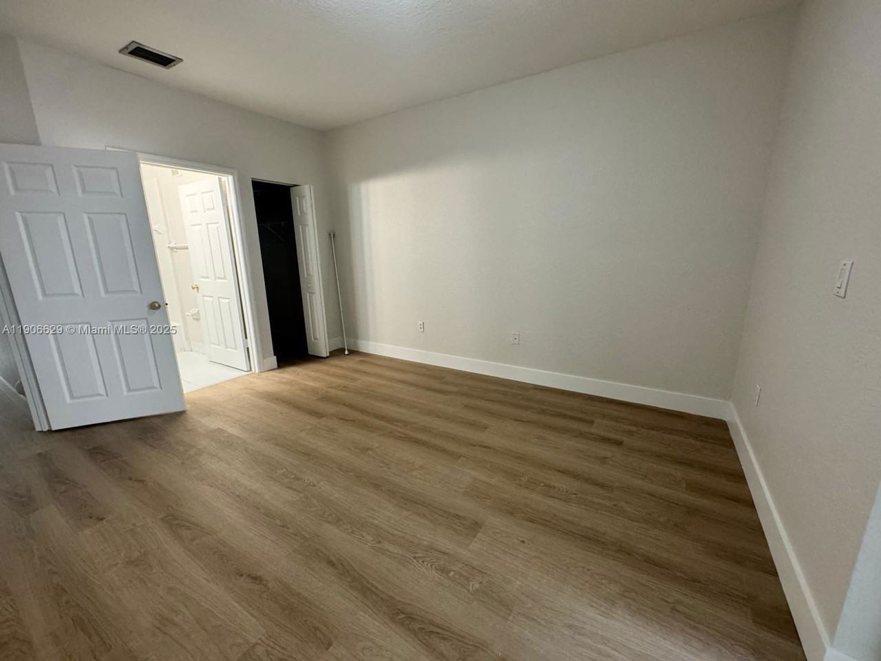 5630 Nw 114th Path #106 - Photo 7 of 8