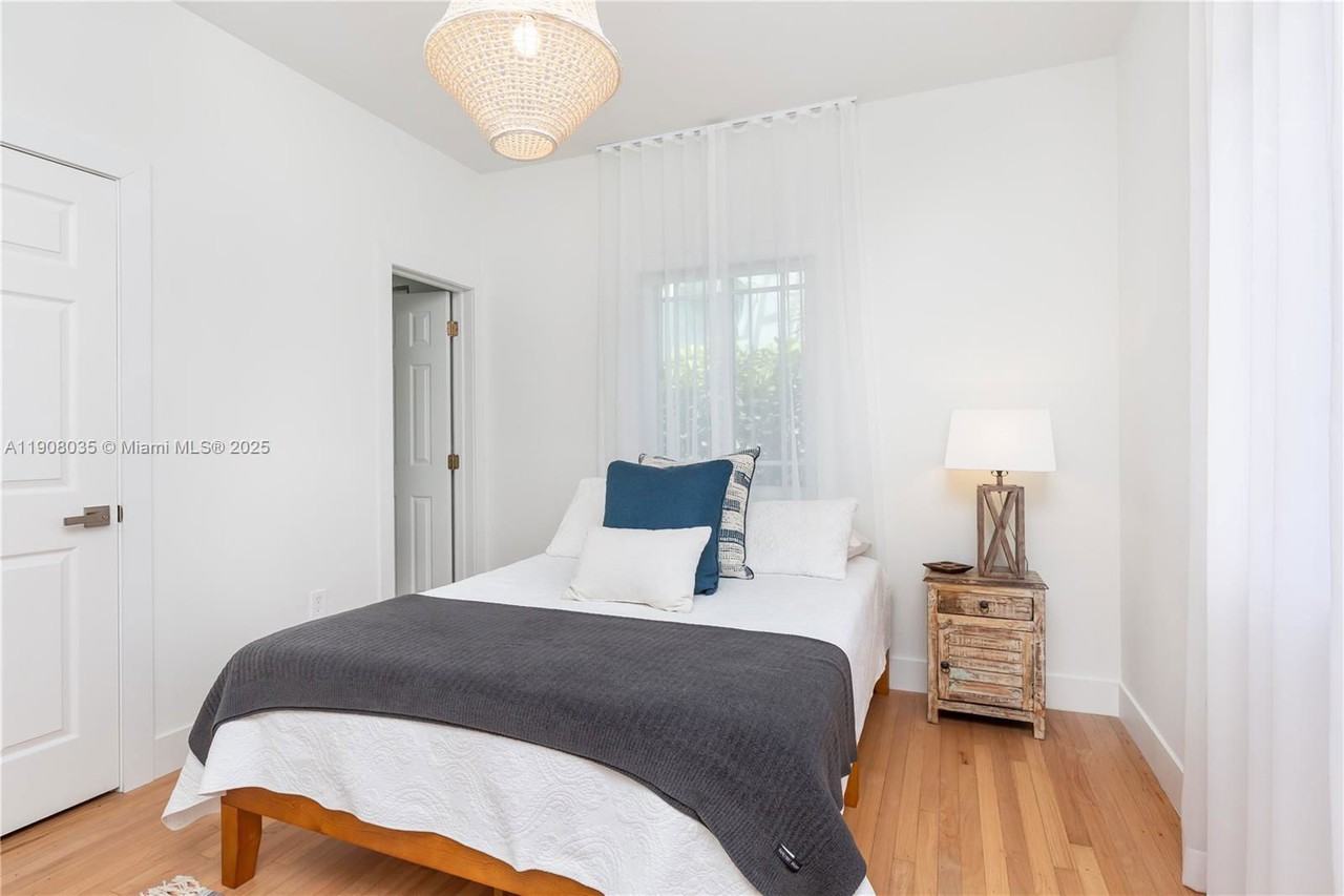 501 Sw 19th Rd - Photo 7 of 8
