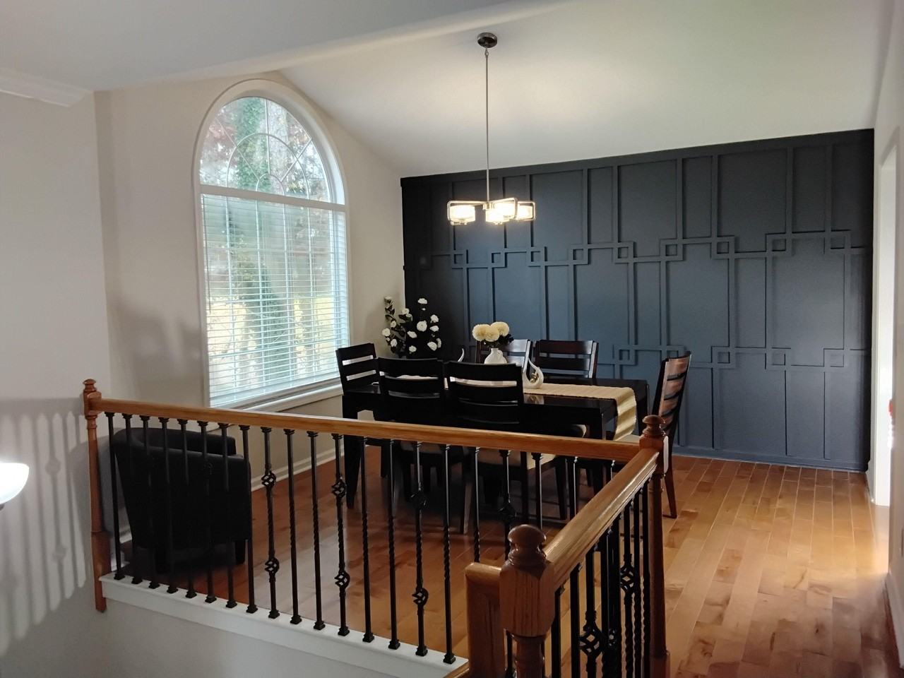 Chesterfield Ct - Photo 3 of 13