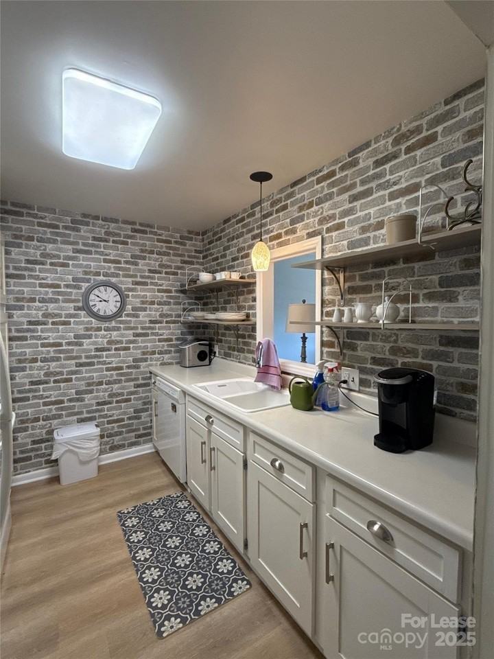 1323 Queens Road #322 - Photo 6 of 22