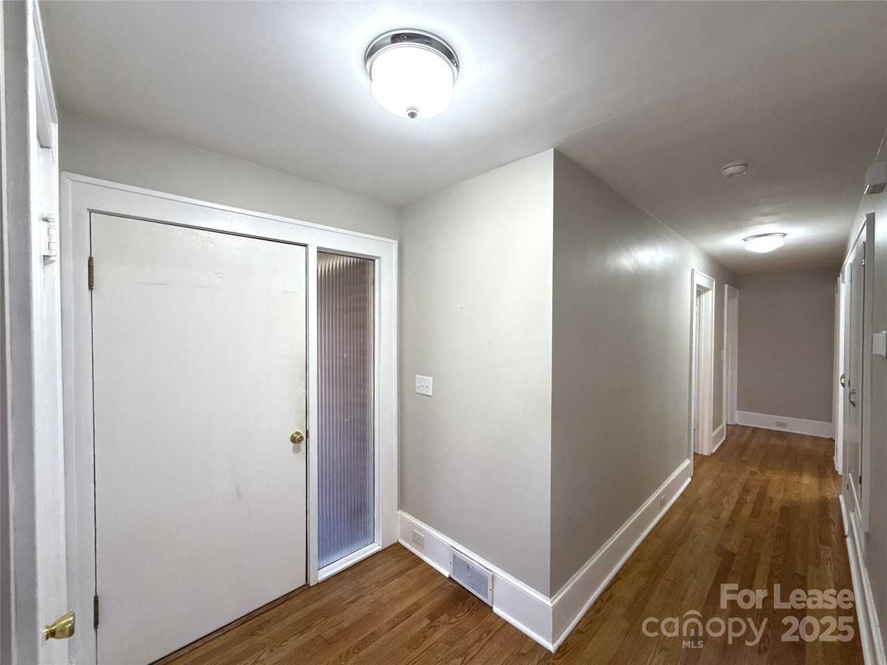 2023 Robin Road - Photo 7 of 17