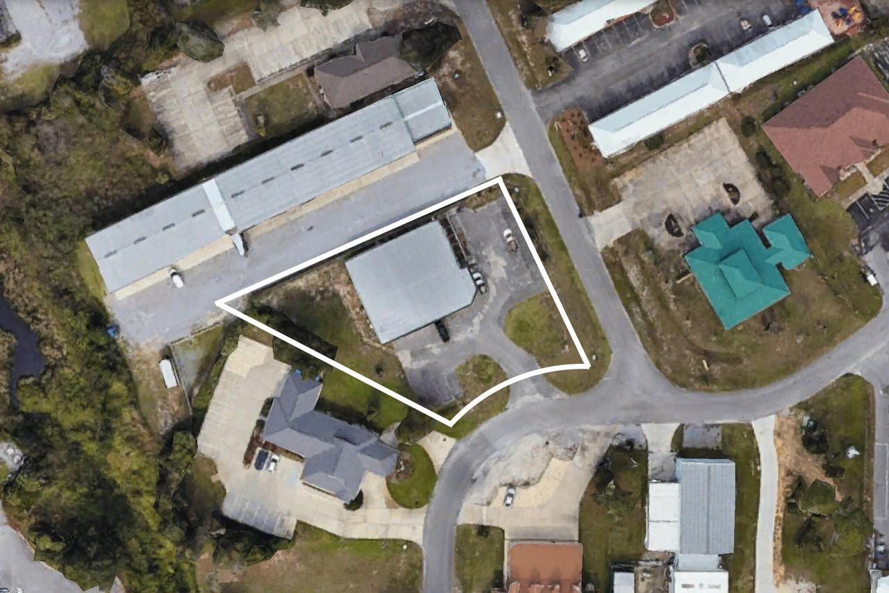 2401 Ruth Hentz Ave - Photo 2 of 2