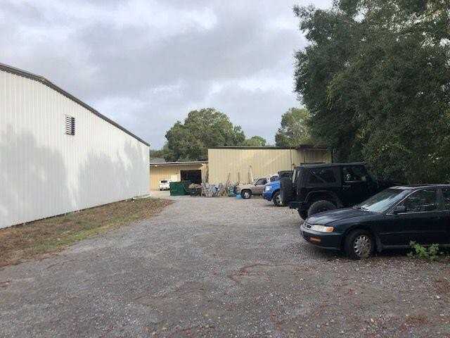 919 Skipper Ave - Photo 4 of 5