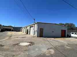 featured image of 207 Truman Street