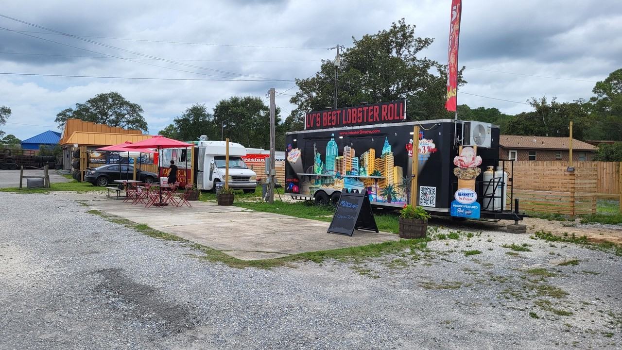 9050B Navarre Pkwy Unit B #B - Photo 2 of 10