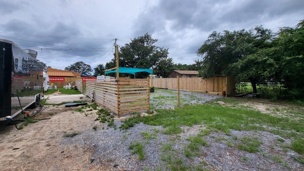 9050B Navarre Pkwy Unit B #B - Photo 4 of 10