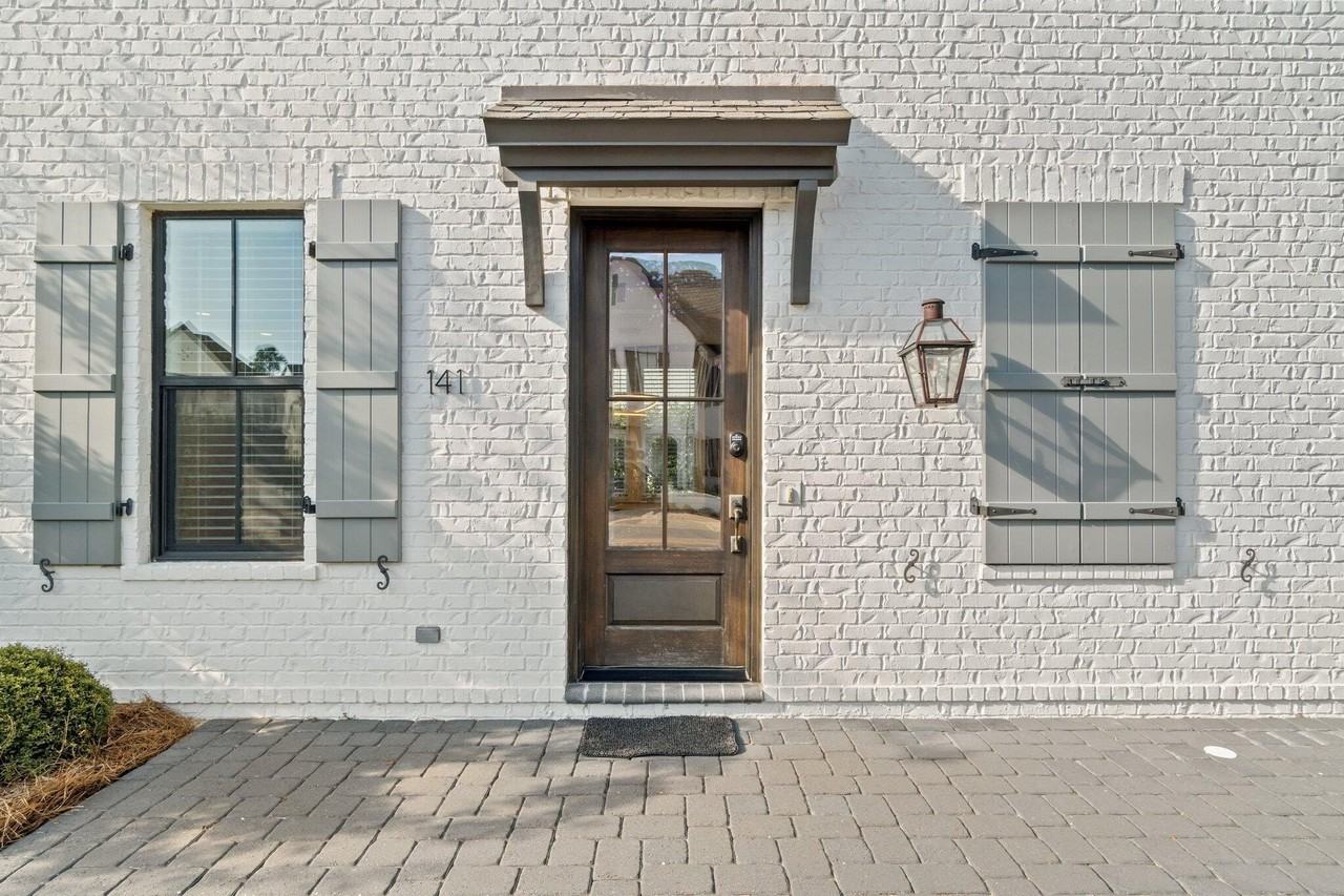 414 Ridgewalk Circle - Photo 3 of 43