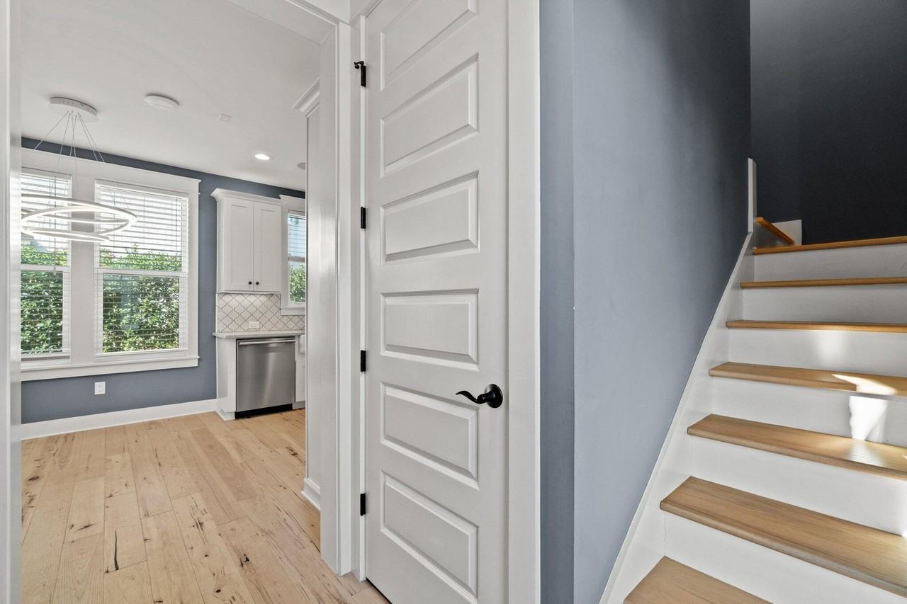 414 Ridgewalk Circle - Photo 6 of 43