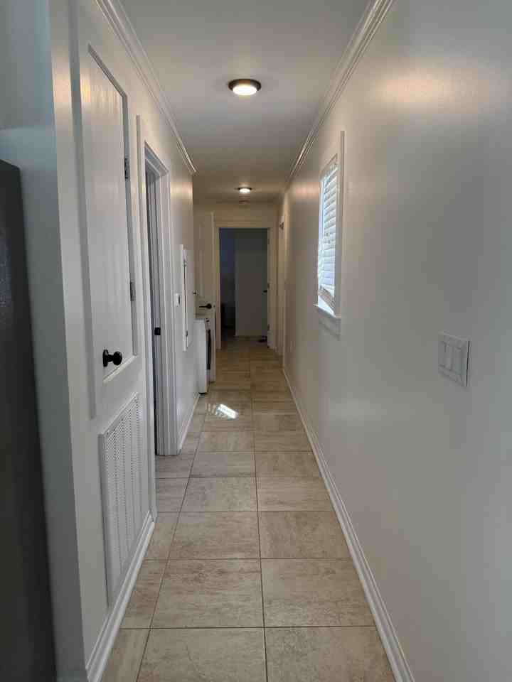 53 State St - Photo 5 of 11