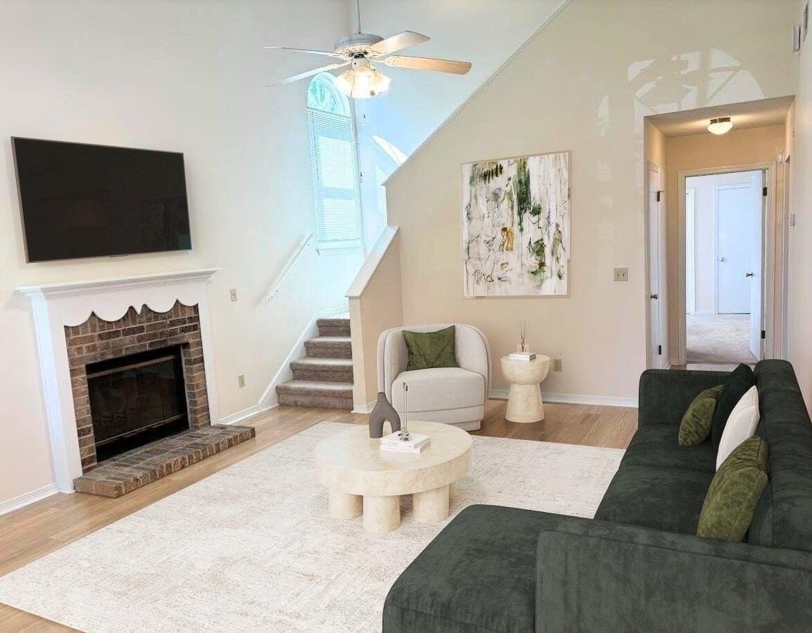 69 7th St - Photo 4 of 20