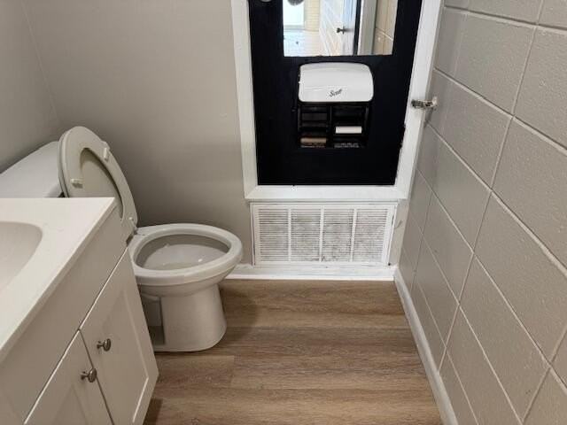 6 NW Hollywood Blvd #B - Photo 6 of 8