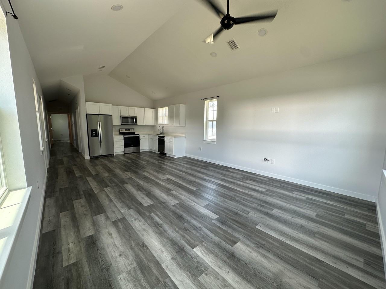 534 North Raphael Road - Photo 7 of 20