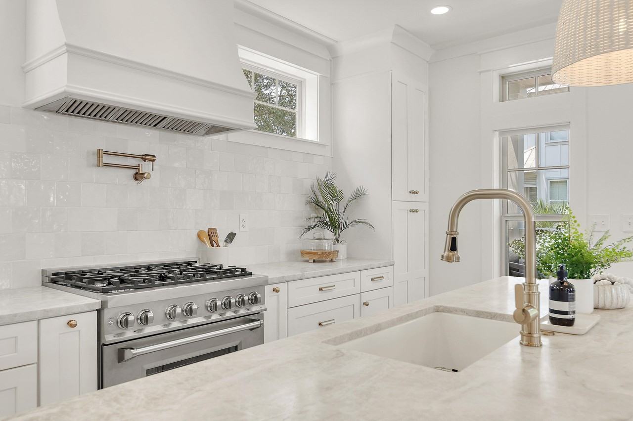 18 Playalinda Court - Photo 7 of 50