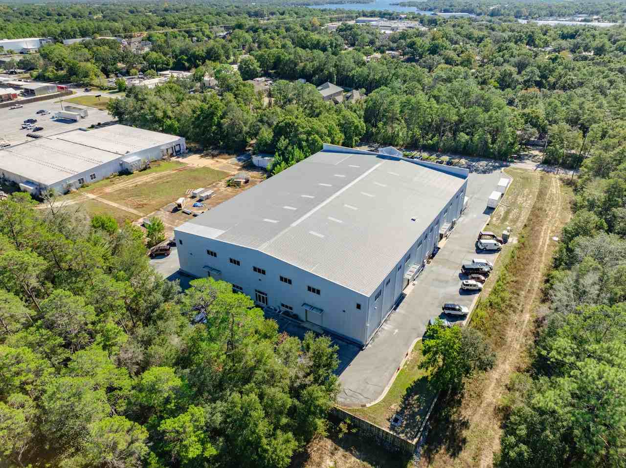 200 Hart St - Photo 4 of 50