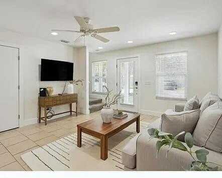 8631 Marlin Pl - Photo 5 of 11