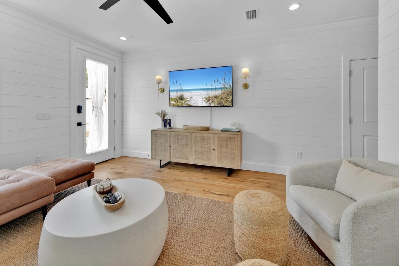 24 Blue Gulf Drive #4 - Photo 3 of 41