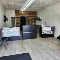 featured image of 1 1 NW Holmes Boulevard