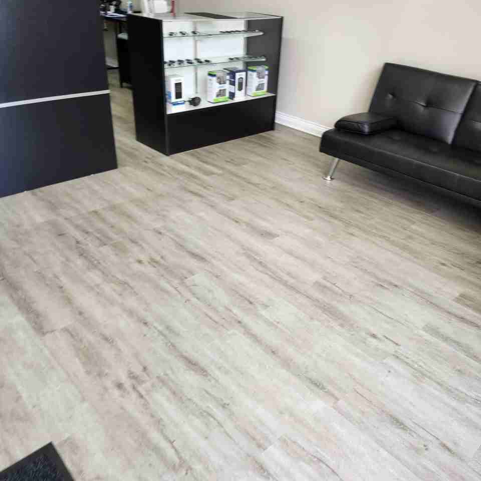 1 Holmes Blvd Nw - Photo 3 of 6