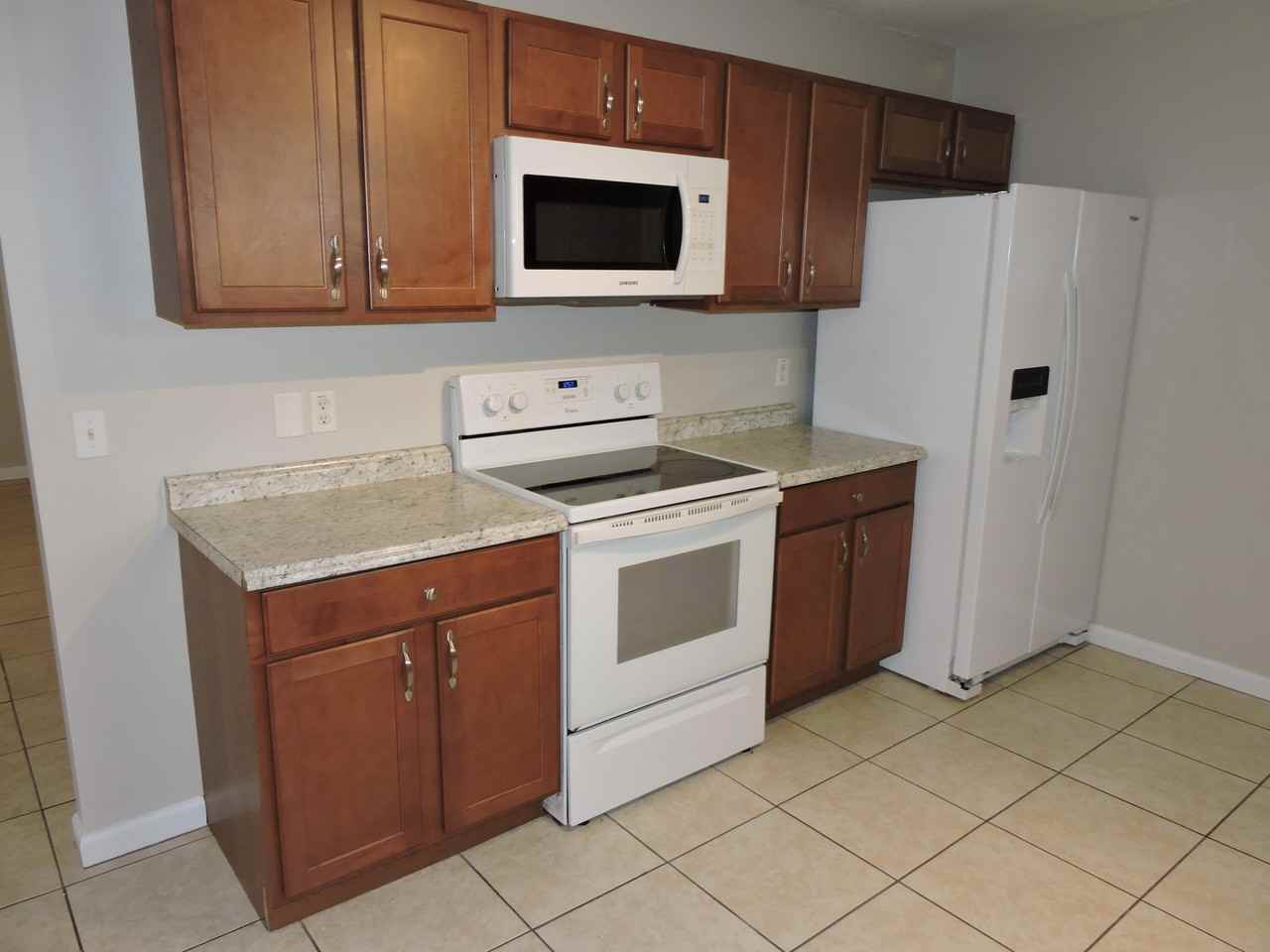 150 West Old Mill Way - Photo 6 of 25