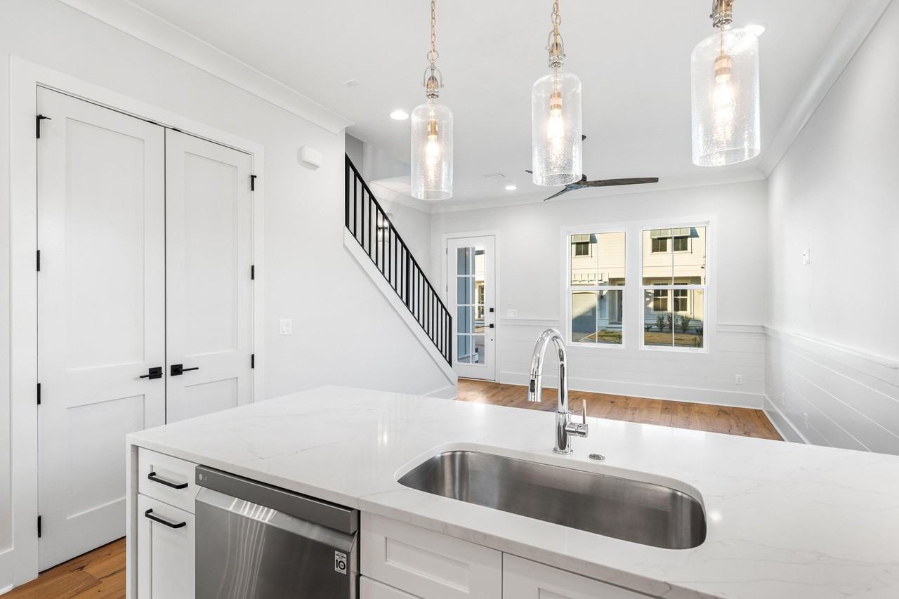 520 South County Highway 393 #19B - Photo 5 of 42