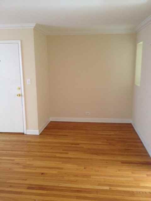 1528 North Harlem Avenue - Photo 3 of 7