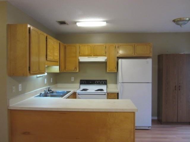 1145 46th St #B - Photo 6 of 23