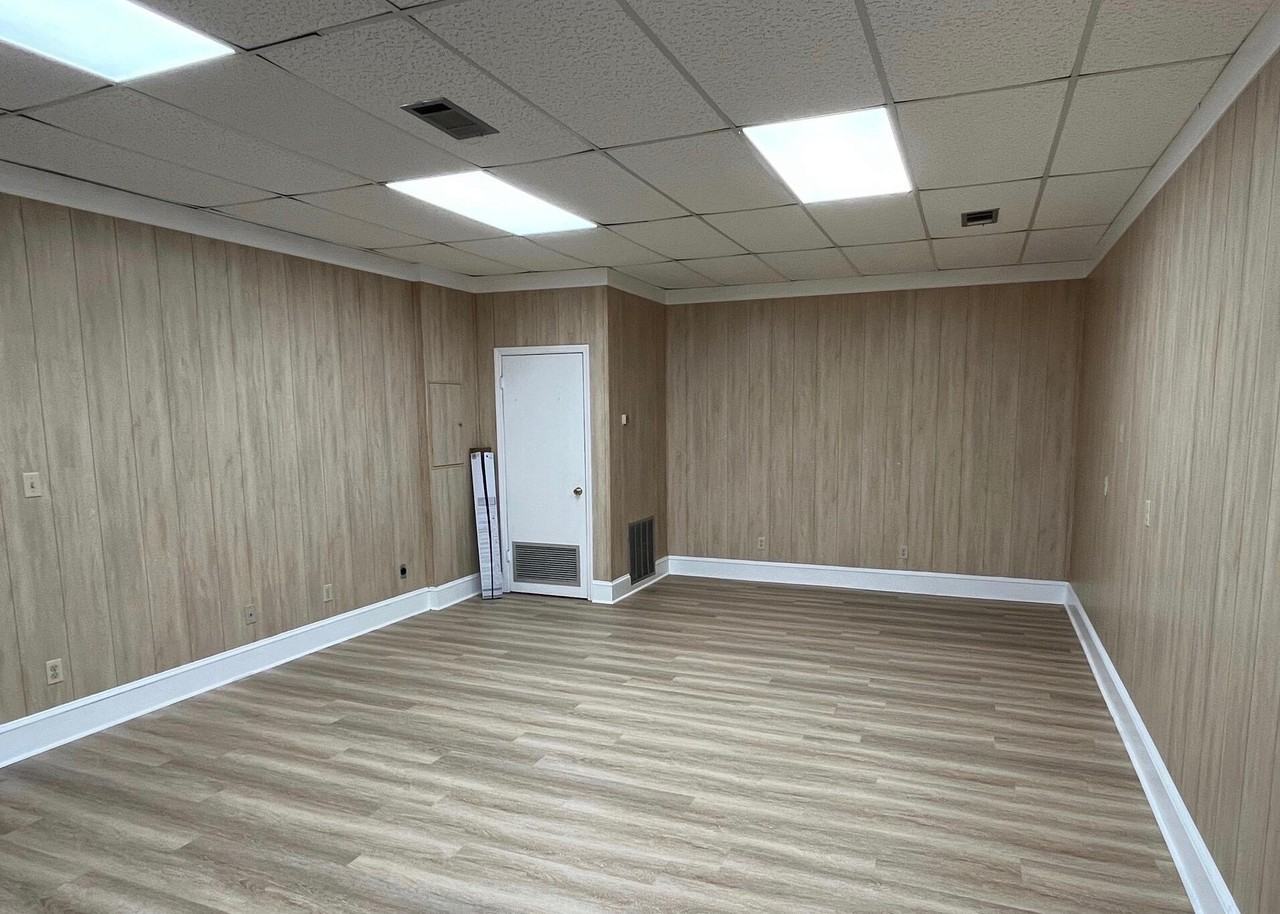 2 Industrial Park Ln Unit A5 #A5 - Photo 5 of 7