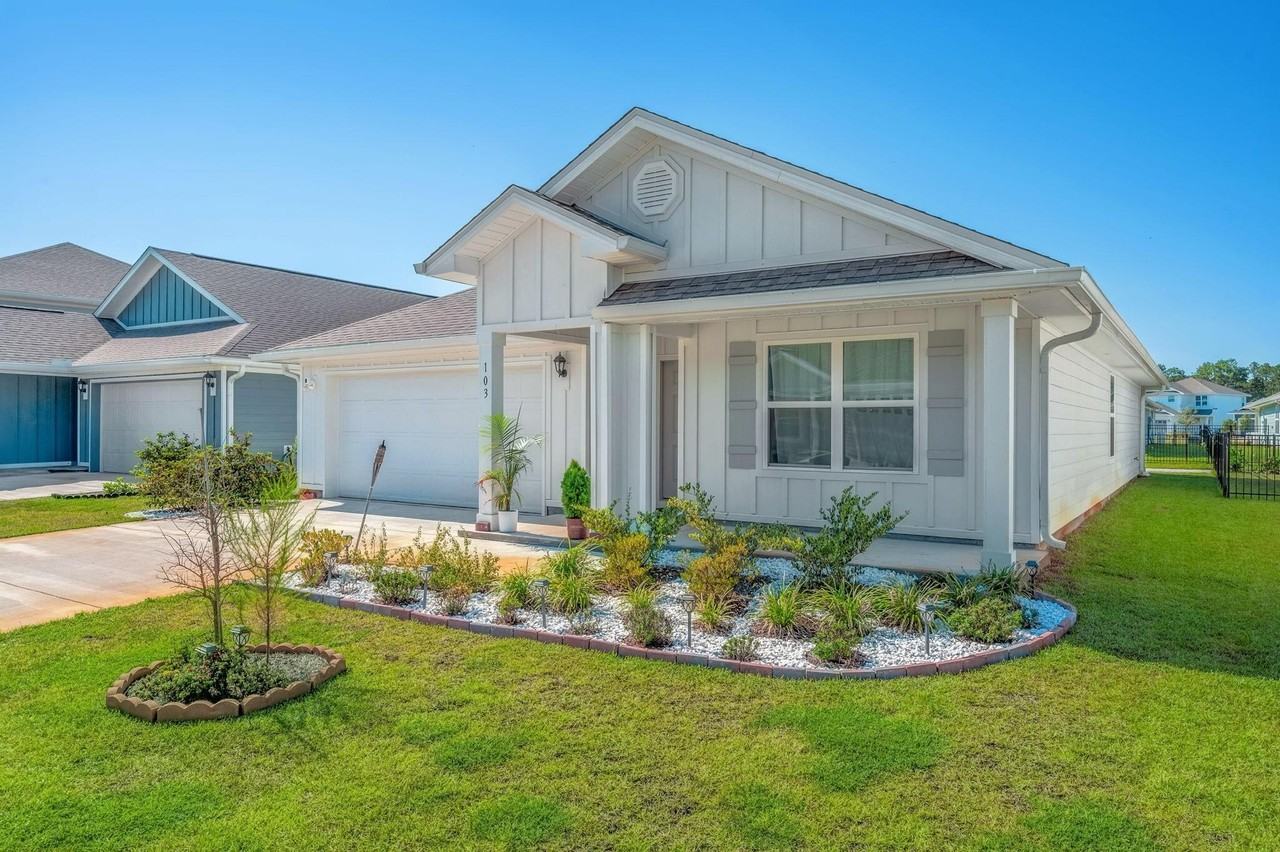 103 Riverwalk Cir - Photo 3 of 40