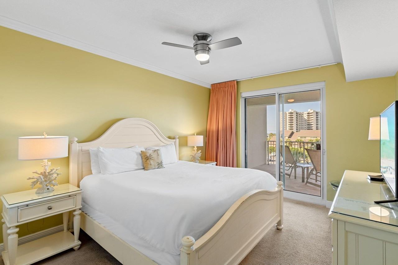 122 Seascape Drive #307 - Photo 5 of 47