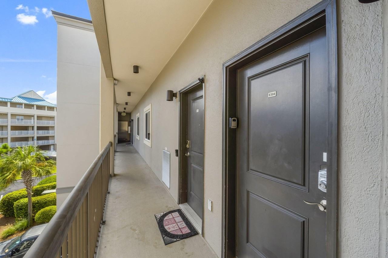 732 Scenic Gulf Dr Unit E304 #E304 - Photo 3 of 34