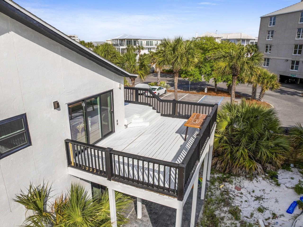 32 Gulf Breeze Court - Photo 6 of 50