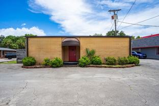 711 Eglin Parkway North - Photo 1 of 1