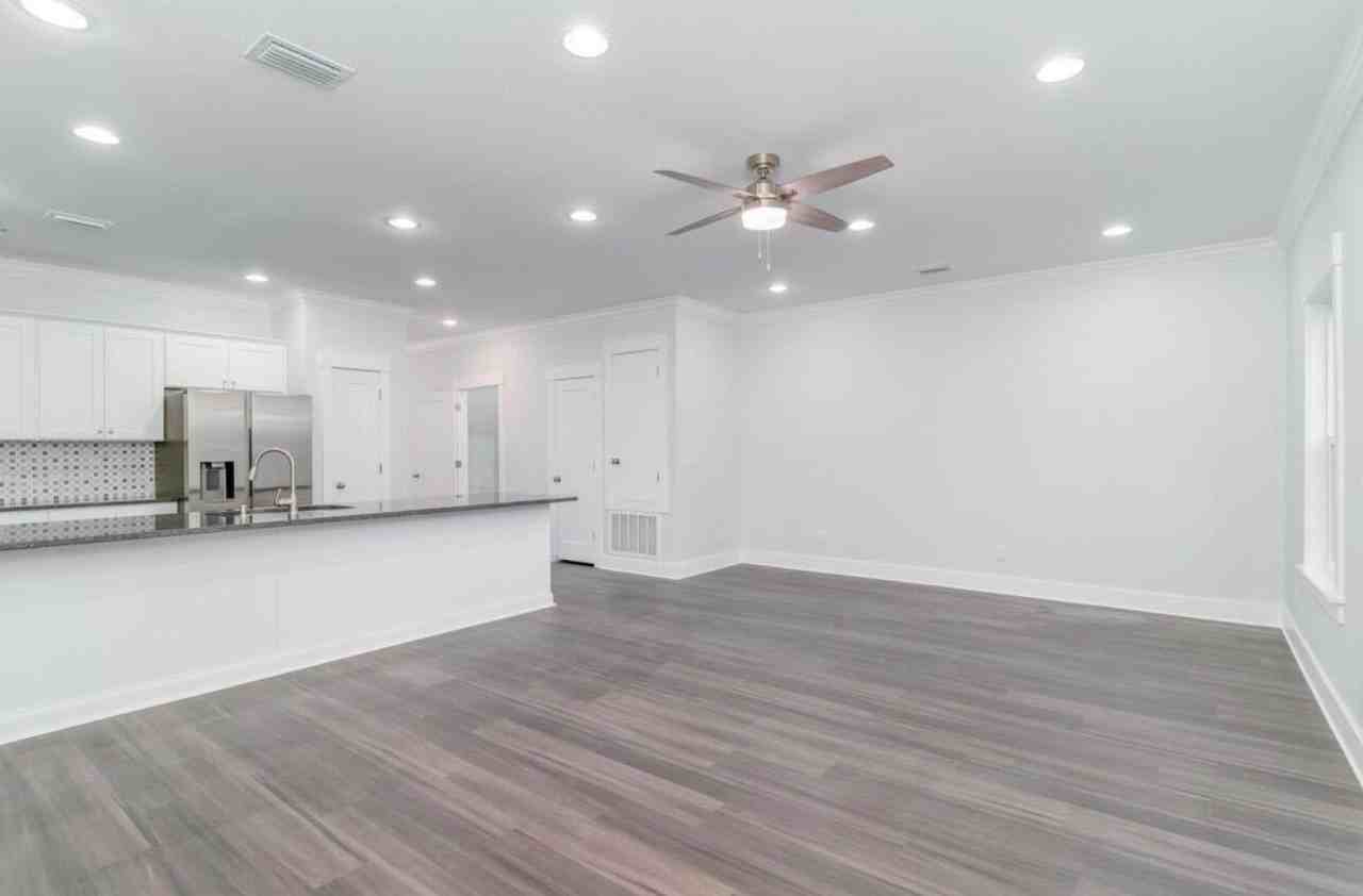 106 Pentecost Lane - Photo 5 of 18